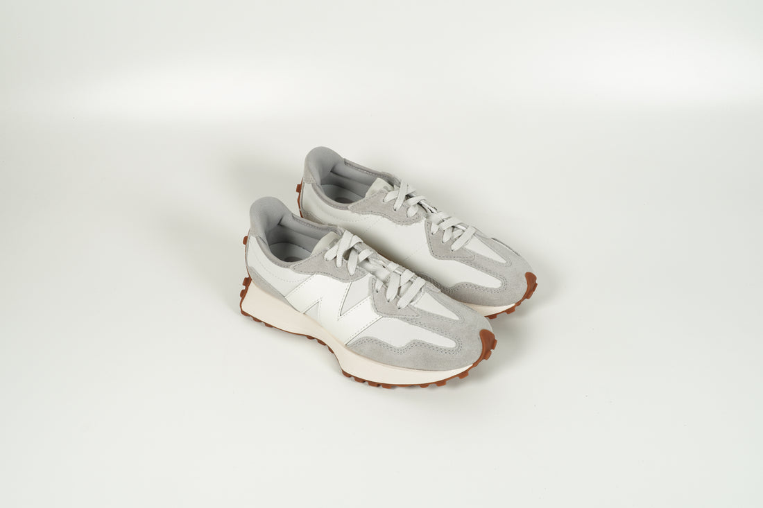 Sneaker Grau