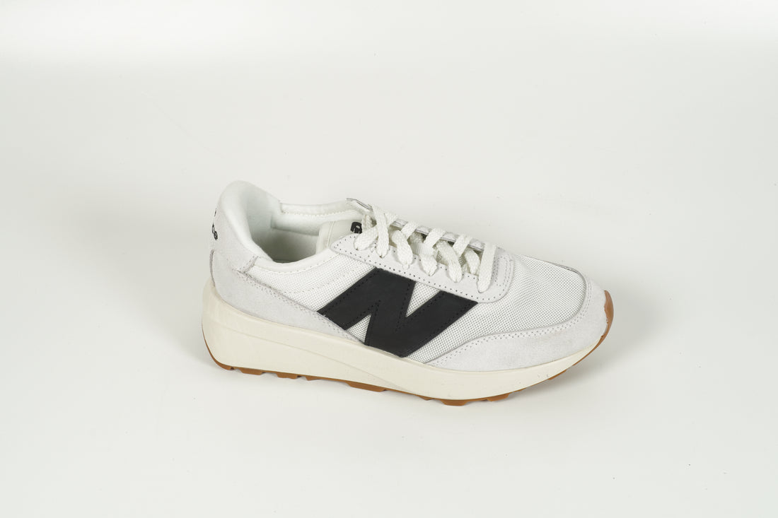 Sneaker Grau