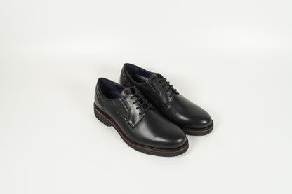 Schnürschuh Schwarz
