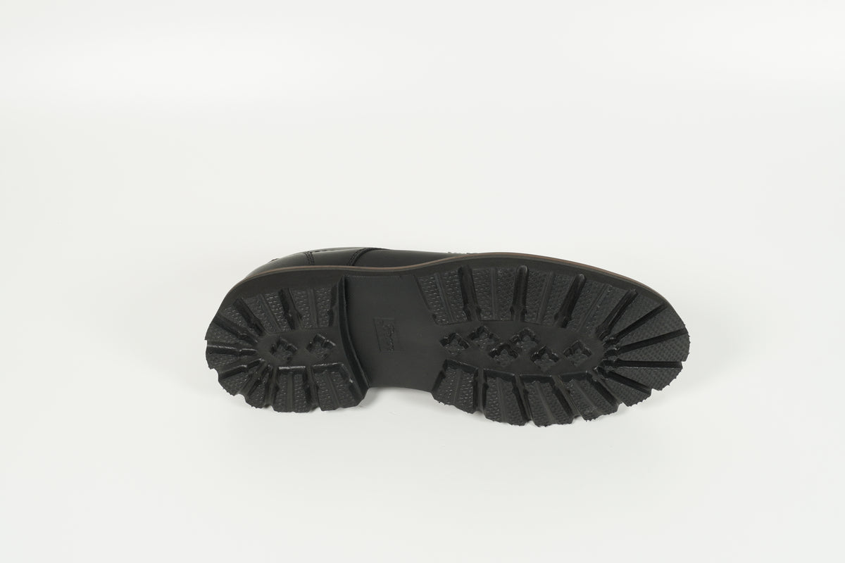 Schnürschuh Schwarz