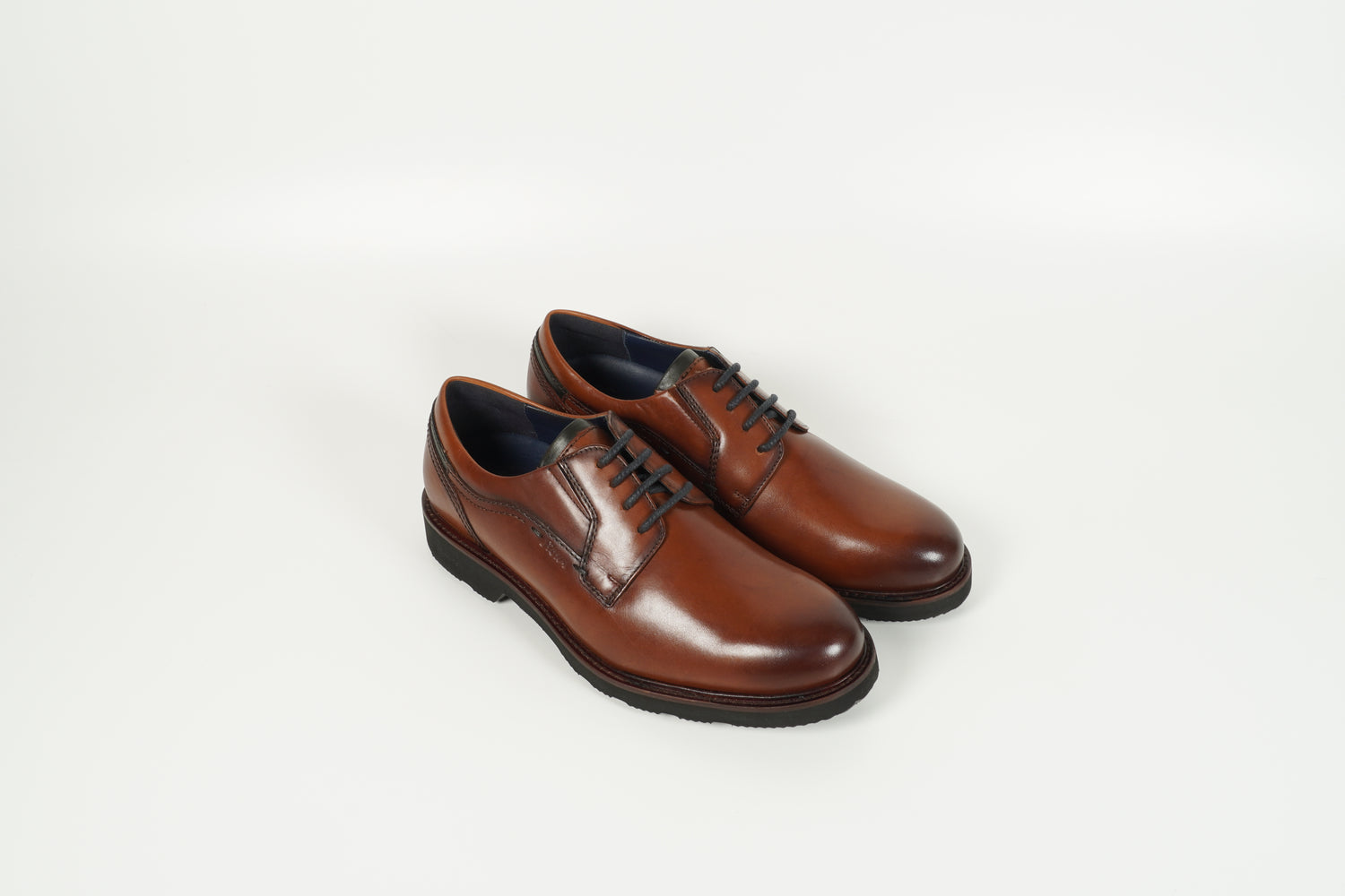 Schnürschuh Braun