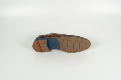 Chaussure à lacets marron