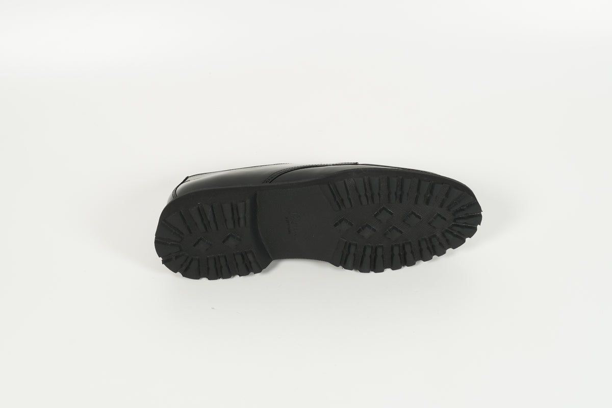 Chaussure à lacets noire