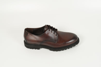 Schnürschuh Braun