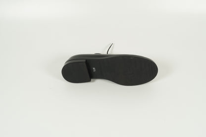 Schnürschuh Schwarz