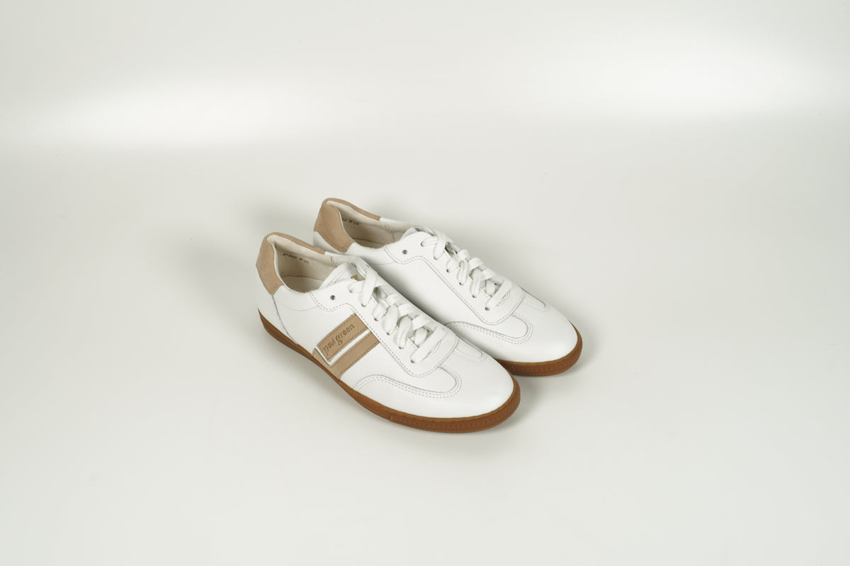 Baskets blanches