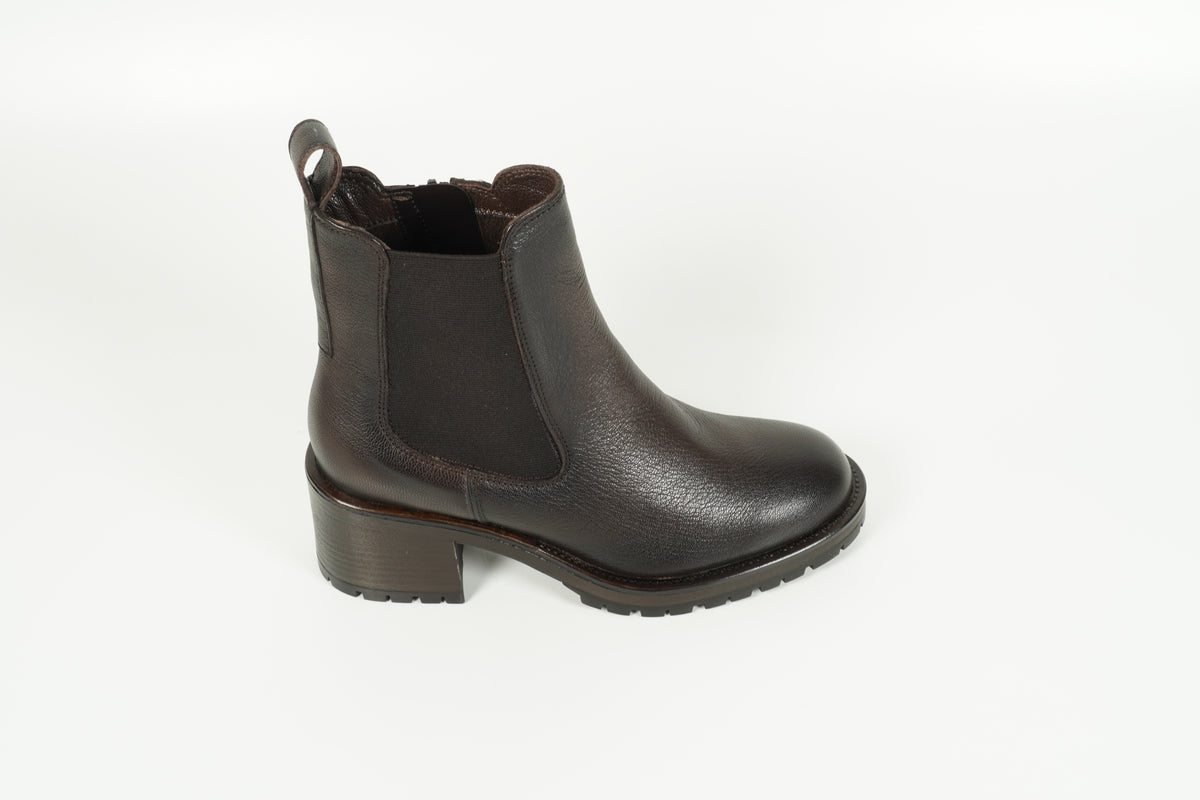Stiefelette Braun