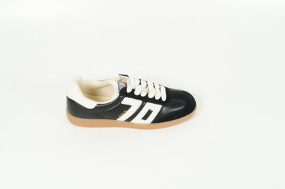Sneaker Schwarz