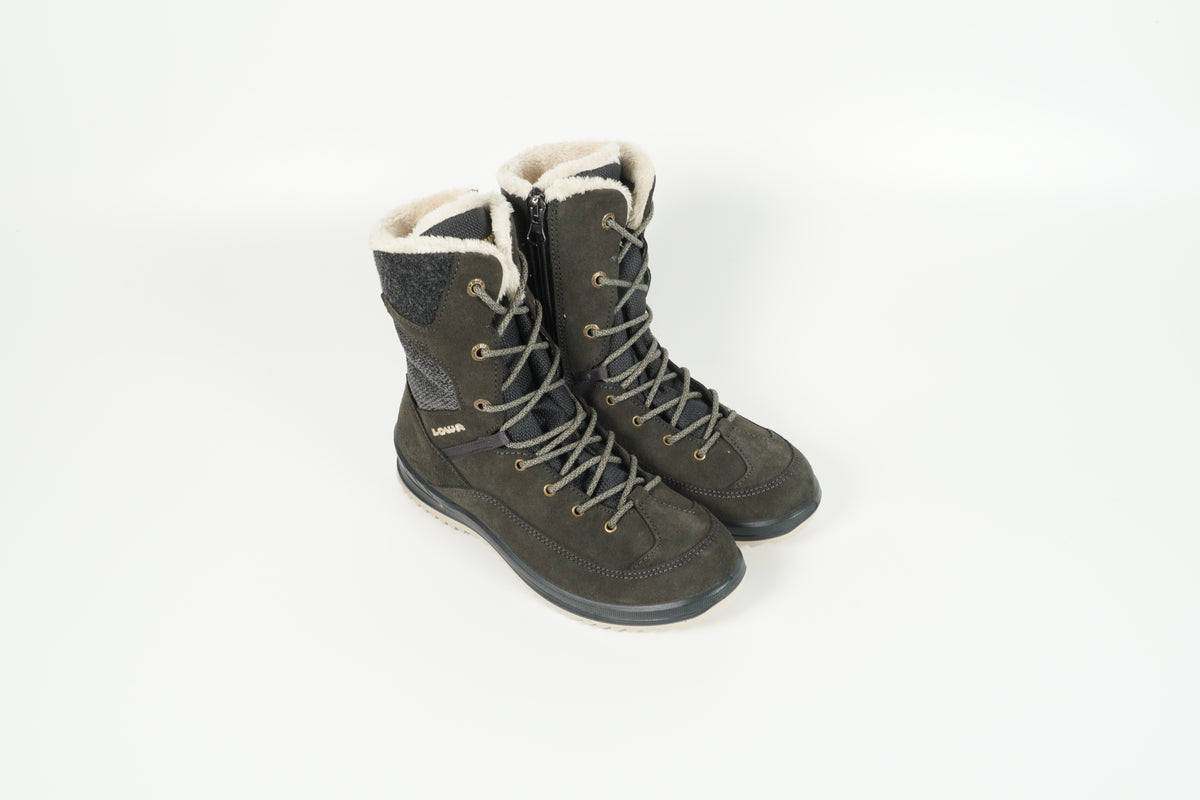 ankle boots gray
