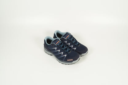 Chaussure à lacets bleue