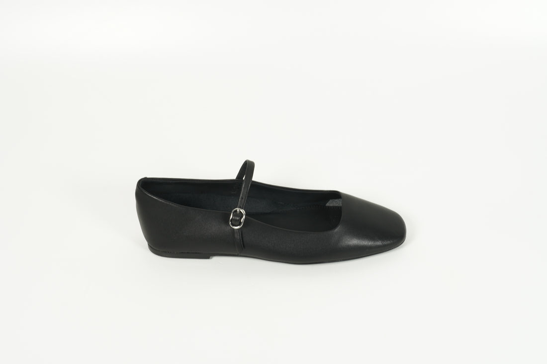 Ballerina Schwarz