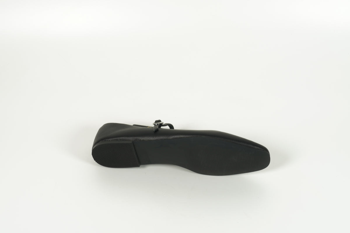 Ballerina Black