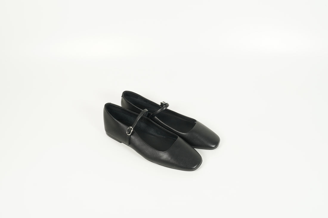 Ballerina Schwarz