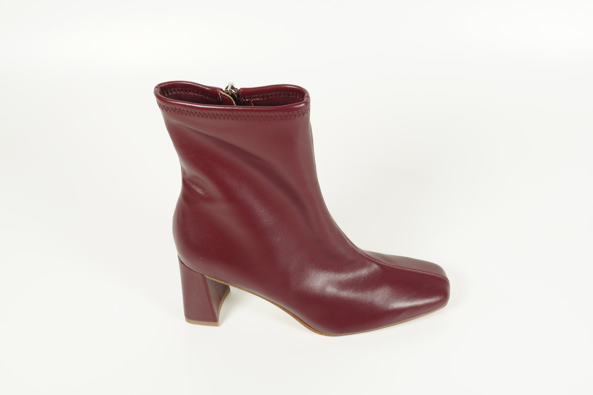 ankle boots red