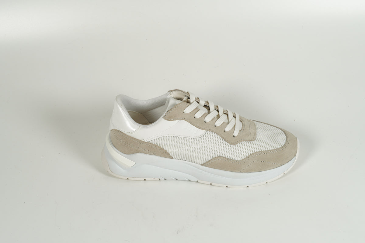 Baskets beiges