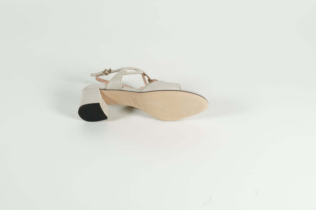 Sandale Blanc Cassé