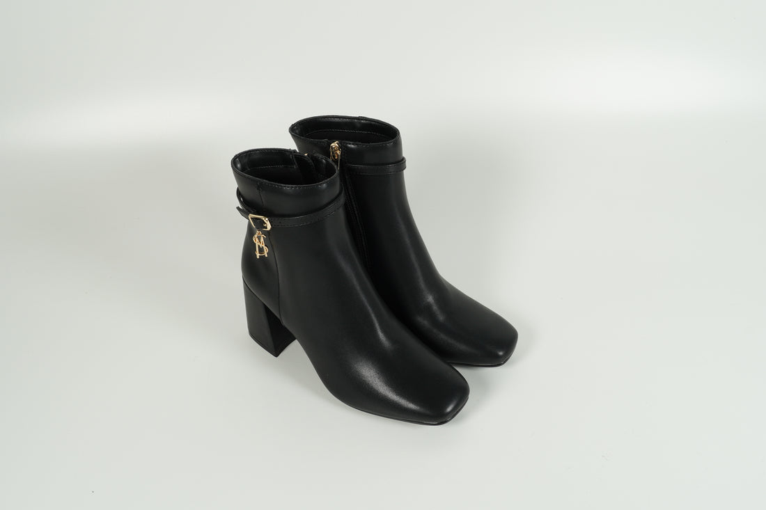 ankle boots black