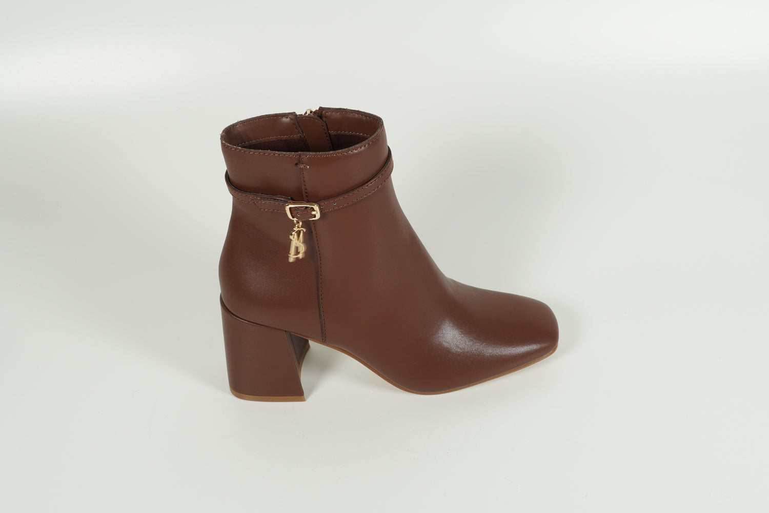 ankle boots brown