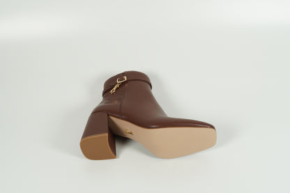 ankle boots brown