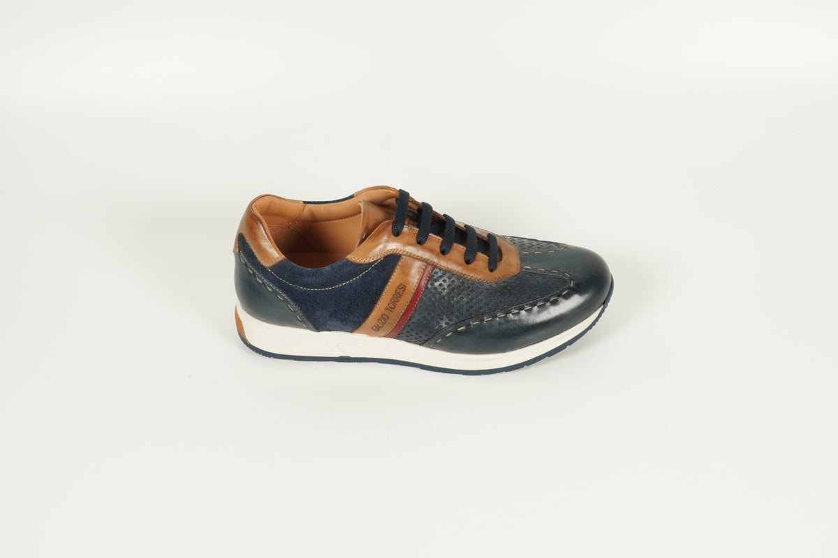 Sneaker Blau
