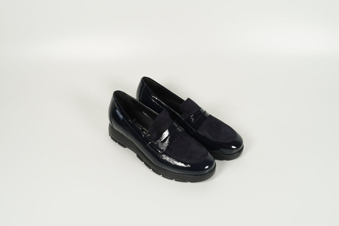 Moccasin Blau