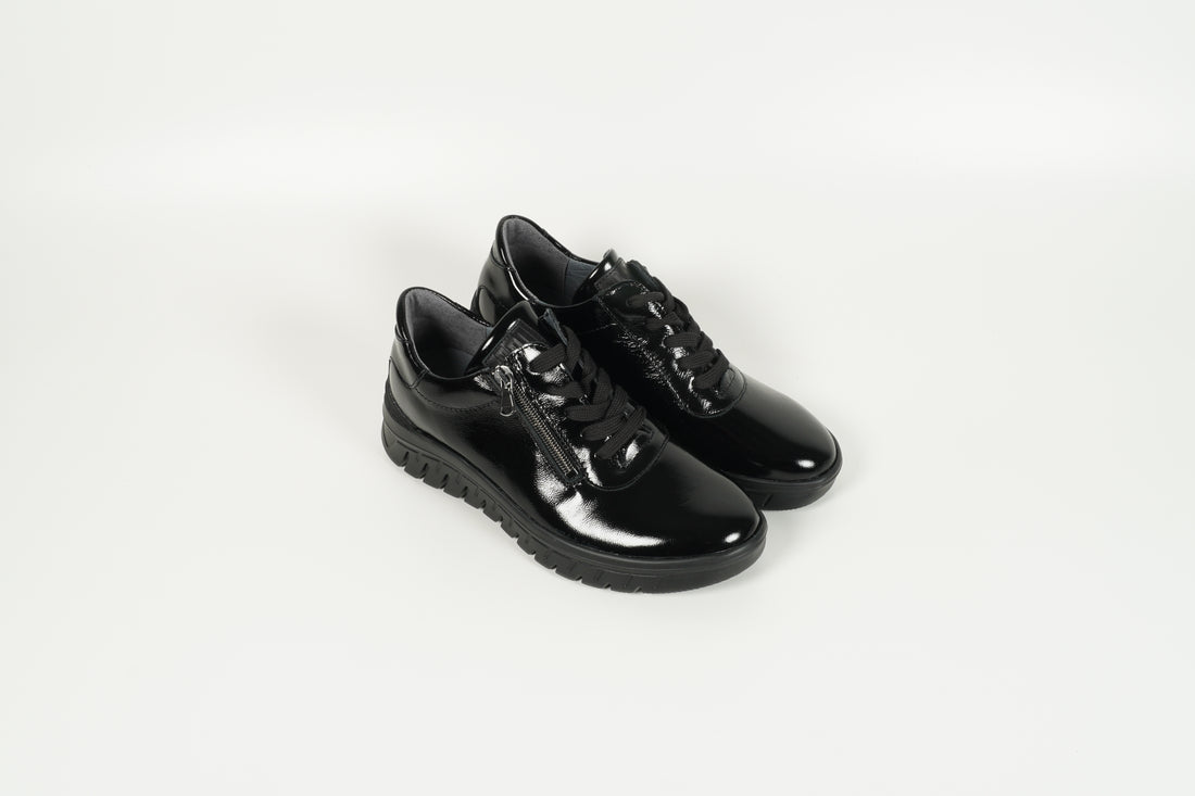 Sneaker Schwarz