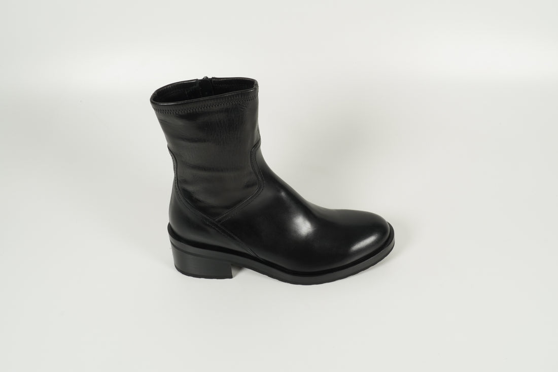 ankle boots black