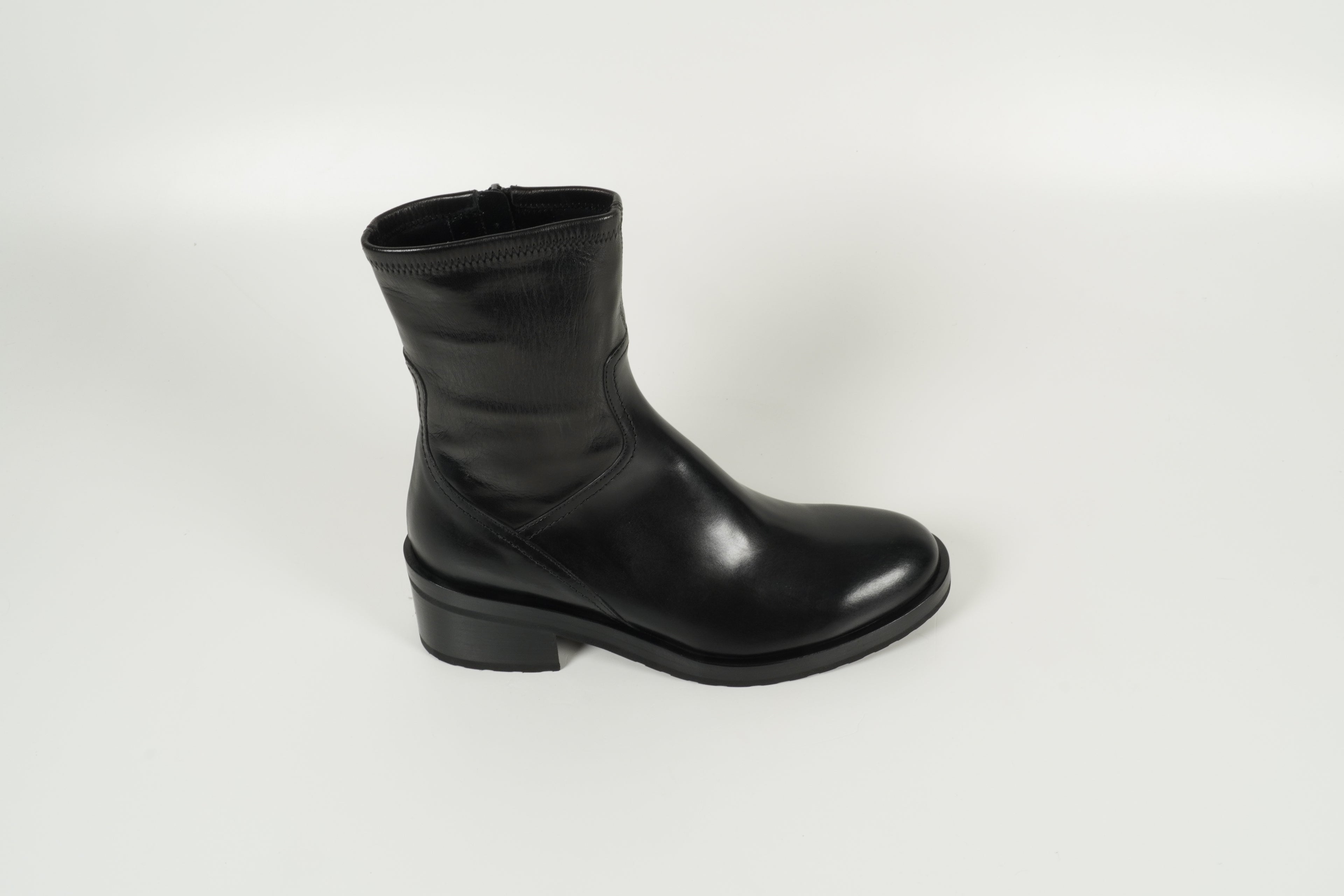 ankle boots black