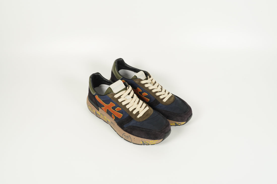 Sneaker Blau
