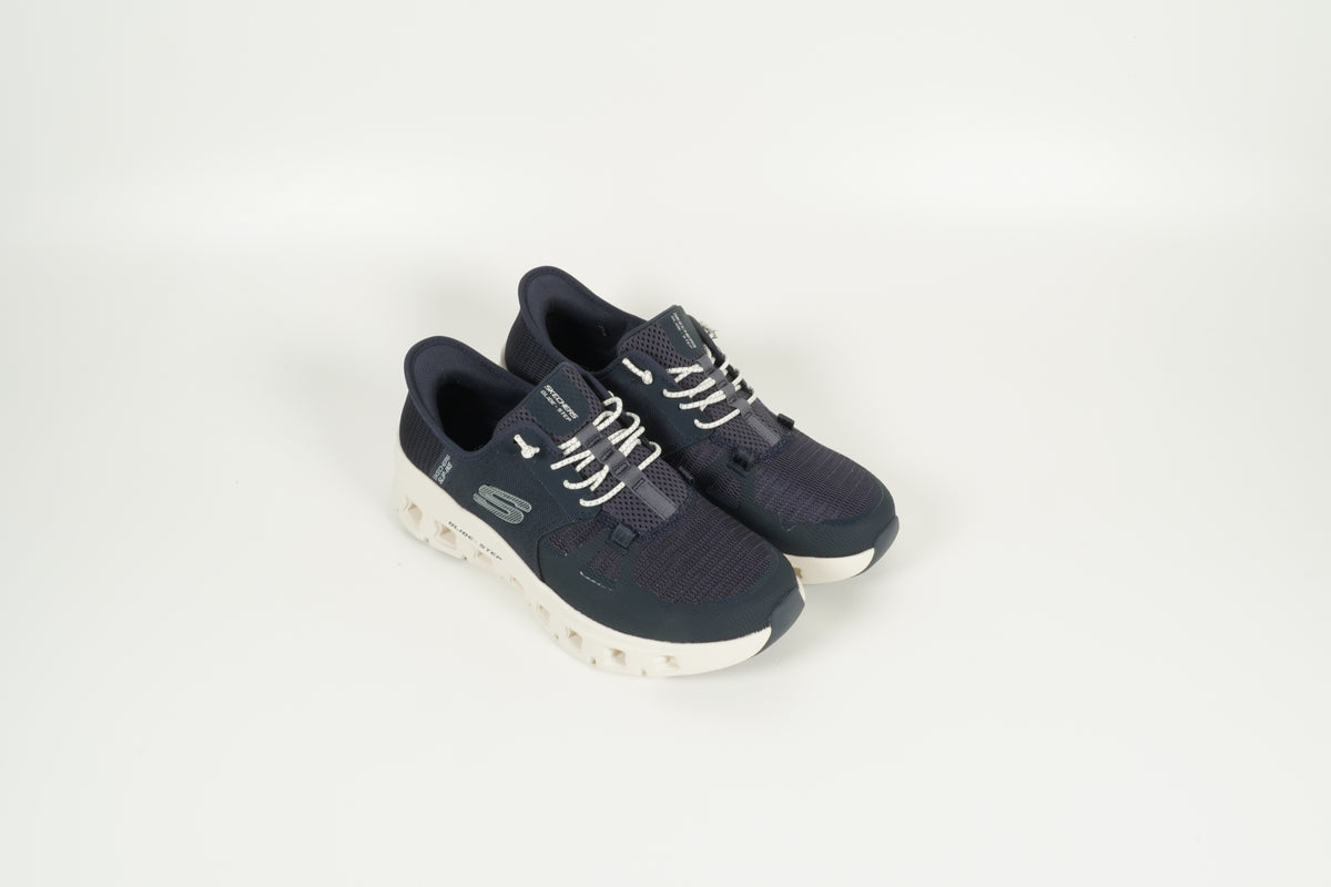 Baskets bleues