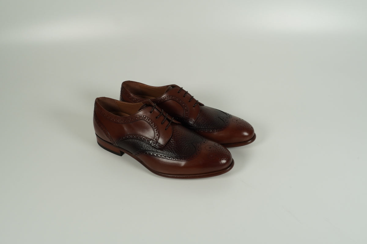Lace-up Shoe Brown