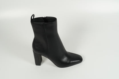 ankle boots black