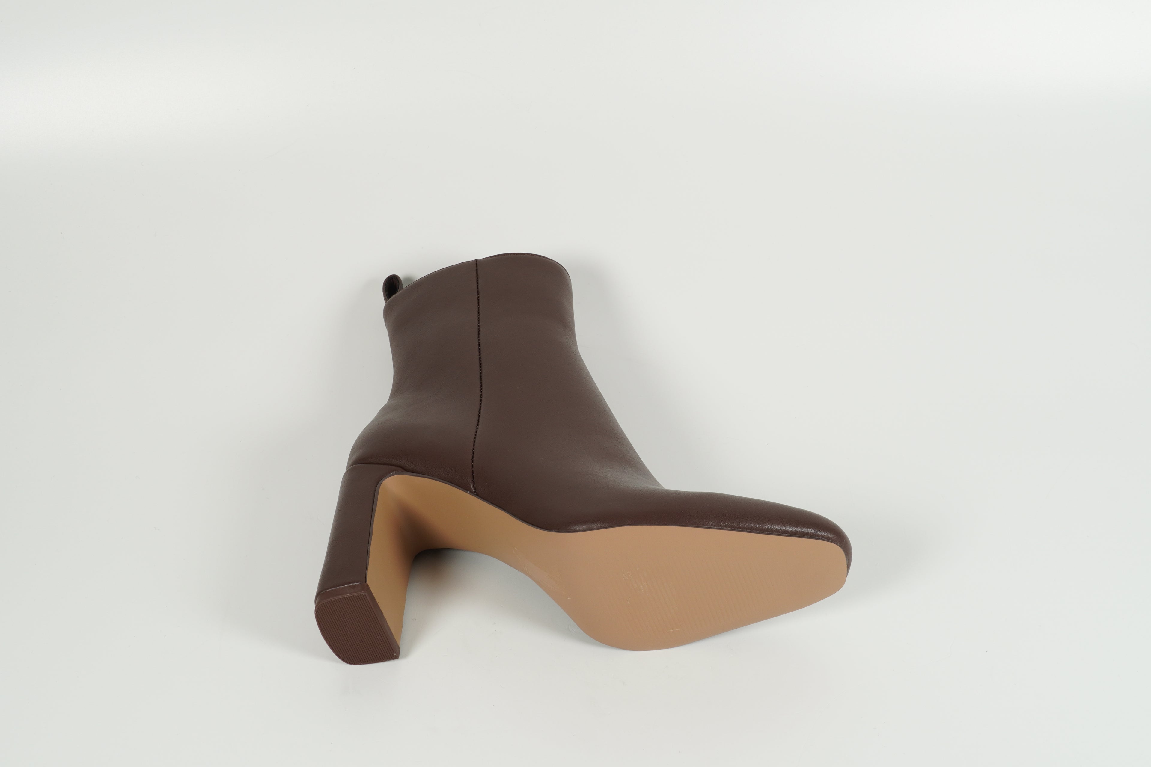 ankle boots brown