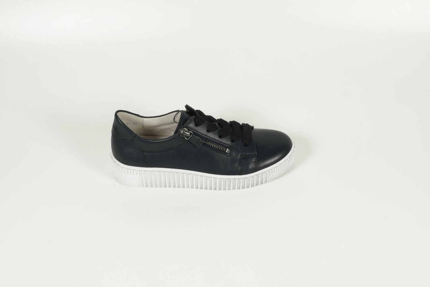 Sneaker Blau
