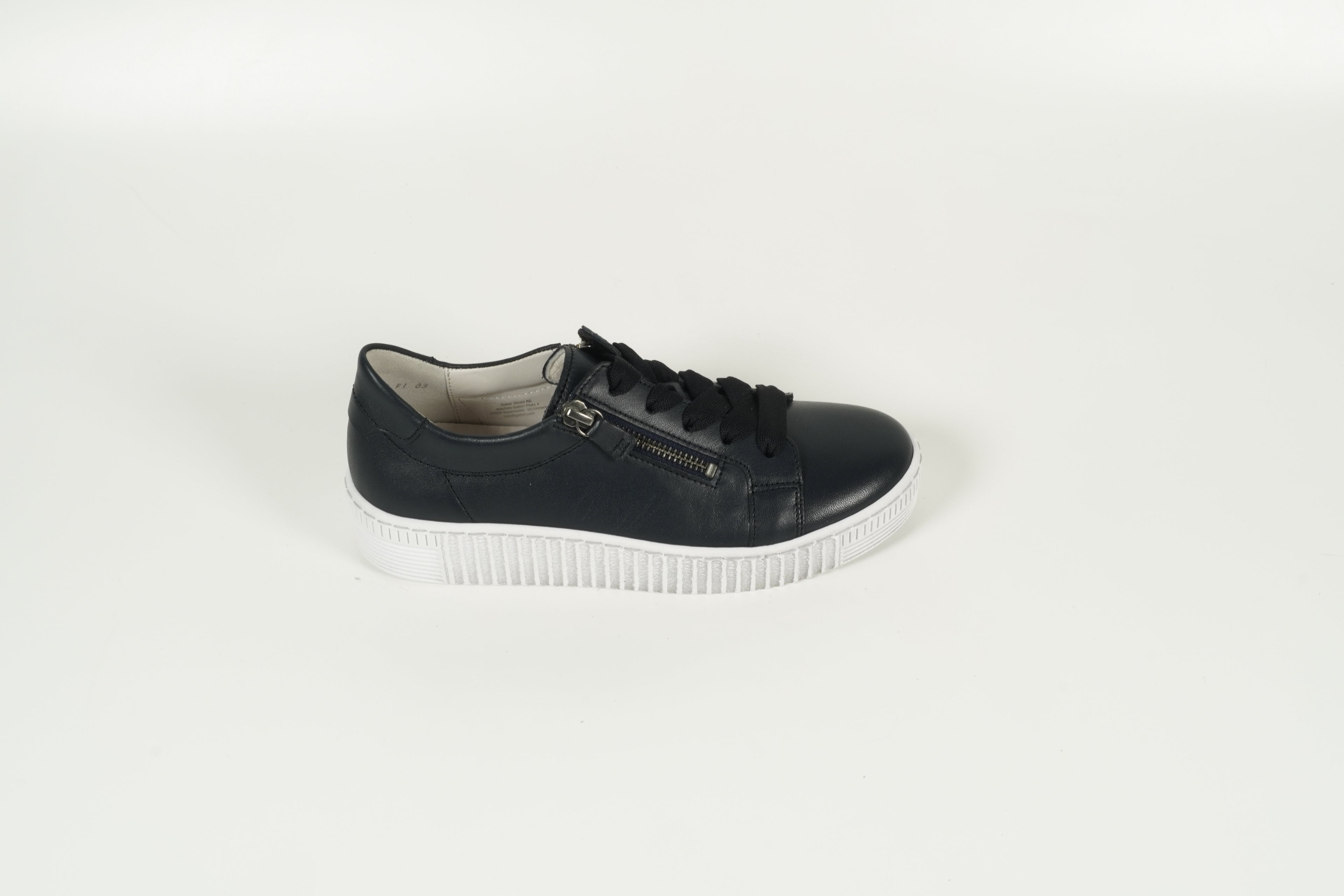 Sneaker Blau