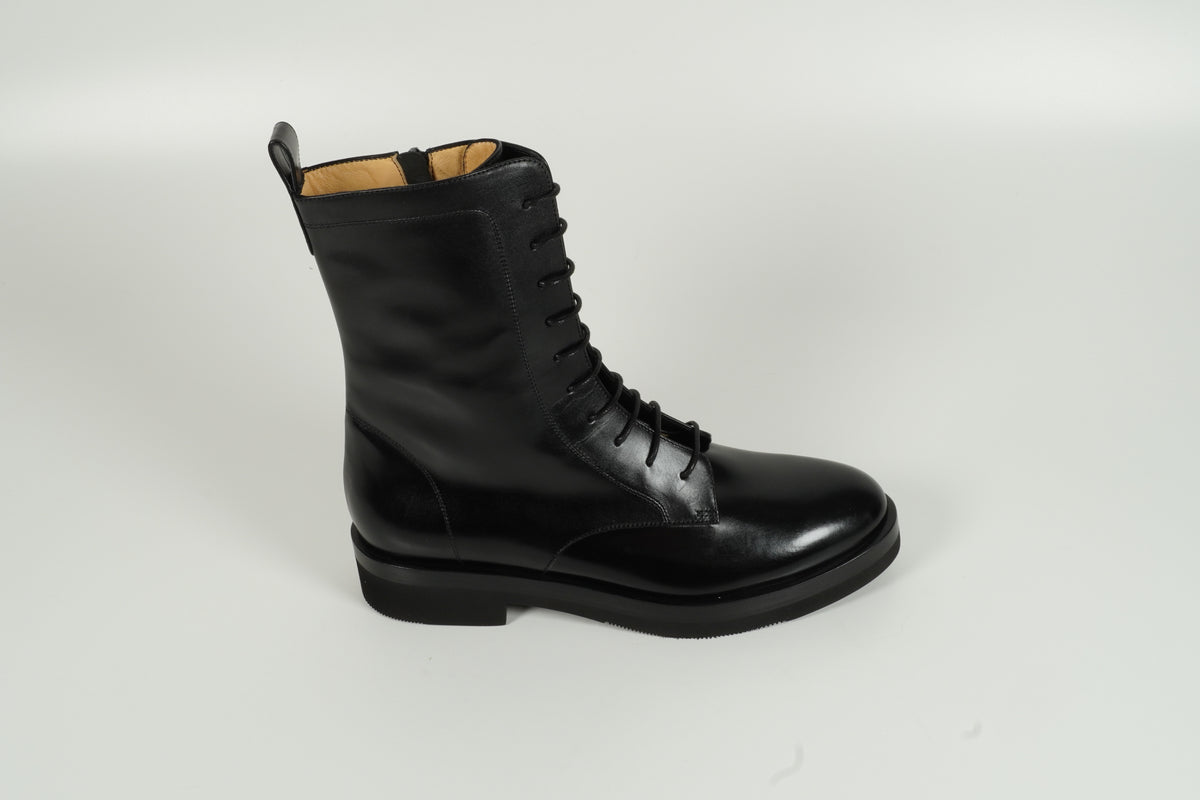 Lace-up Shoe Black