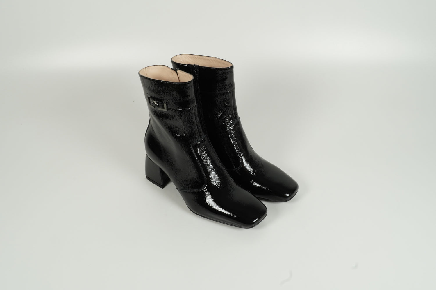 ankle boots black