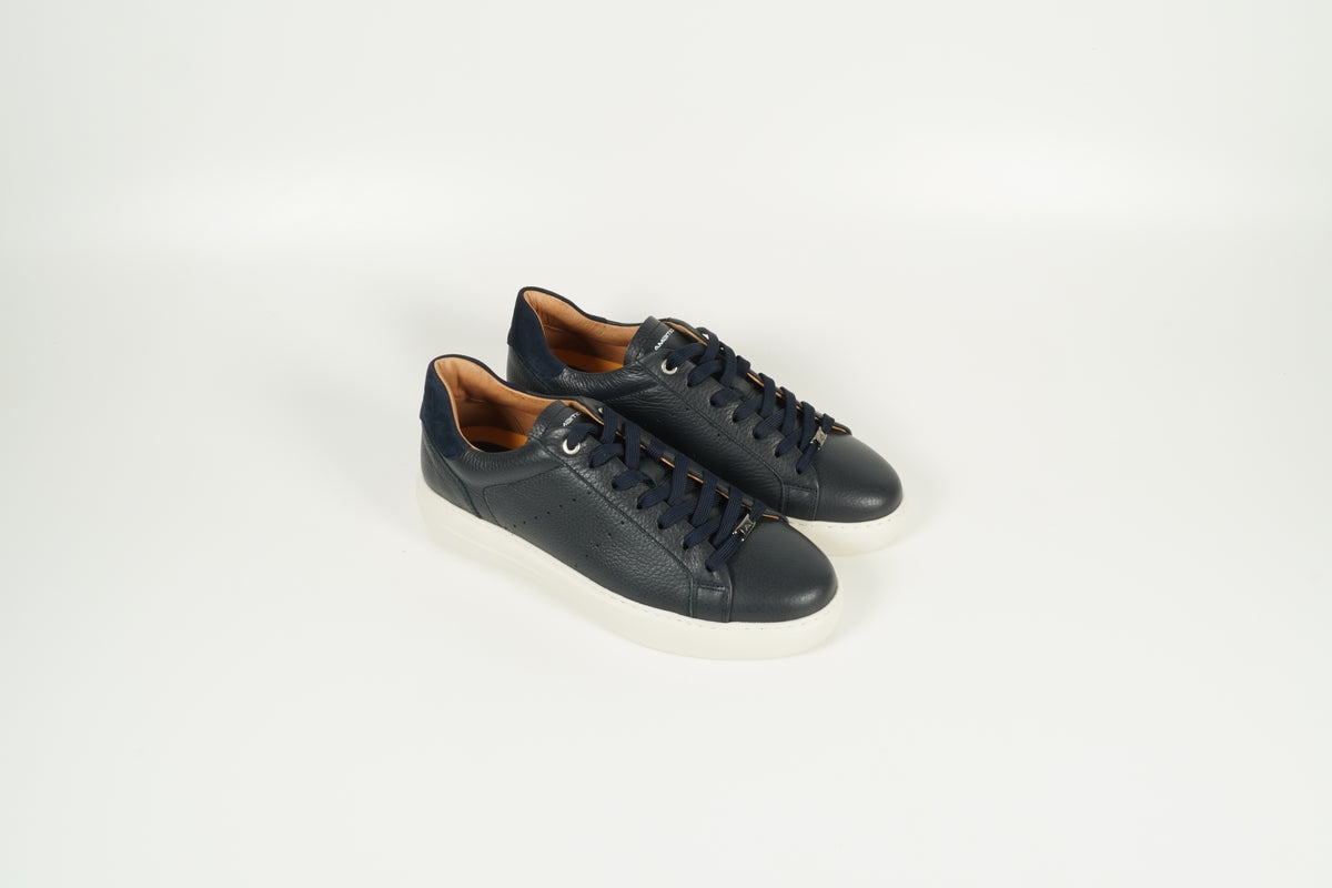 Sneaker Blau