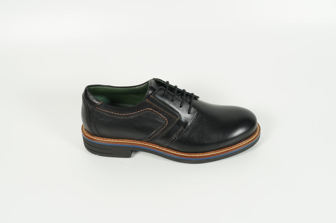 Schnürschuh Schwarz