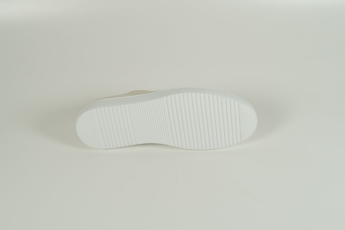 Baskets beiges