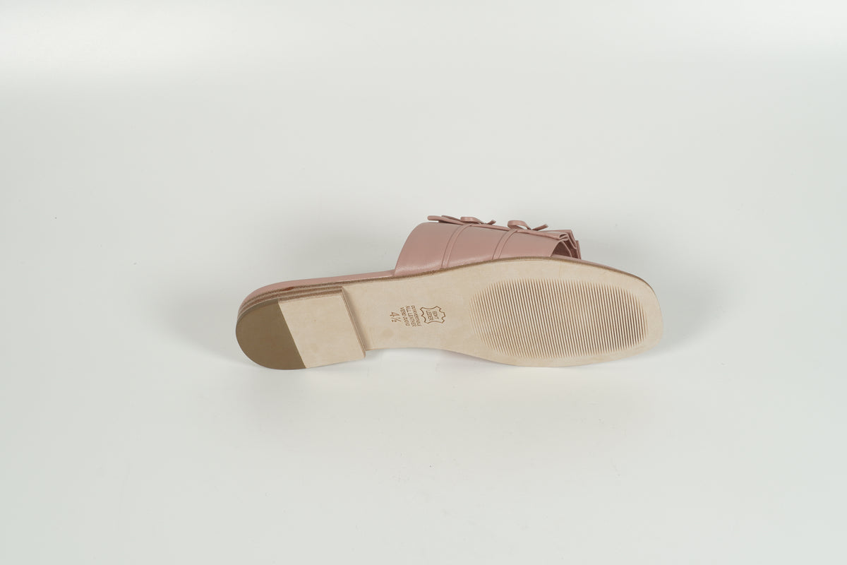 pink mules