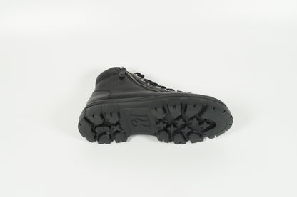 Schnürschuh Schwarz