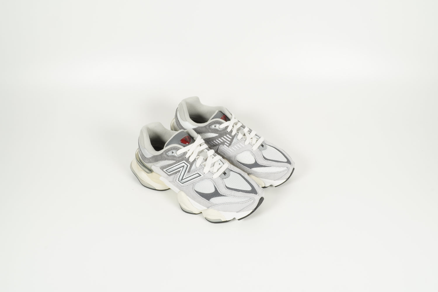 Sneaker 9060 Grau