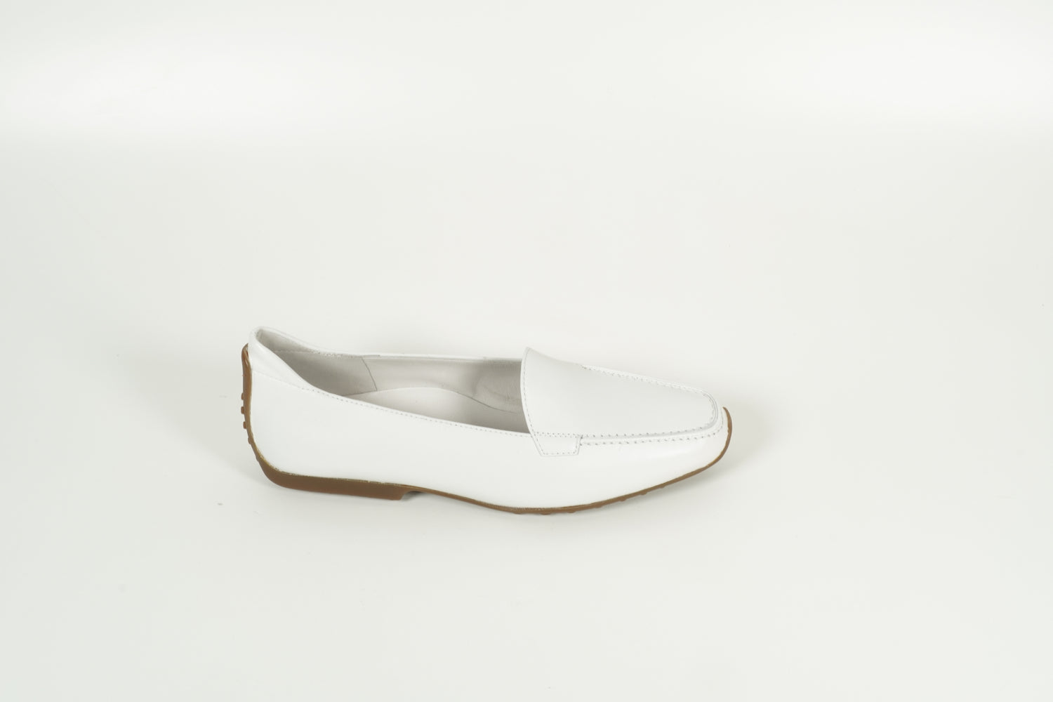 Moccasin White