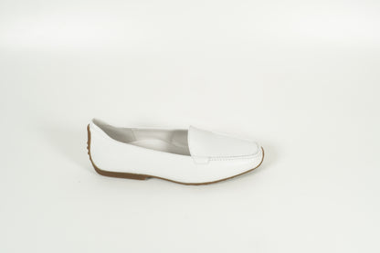 Moccasin White