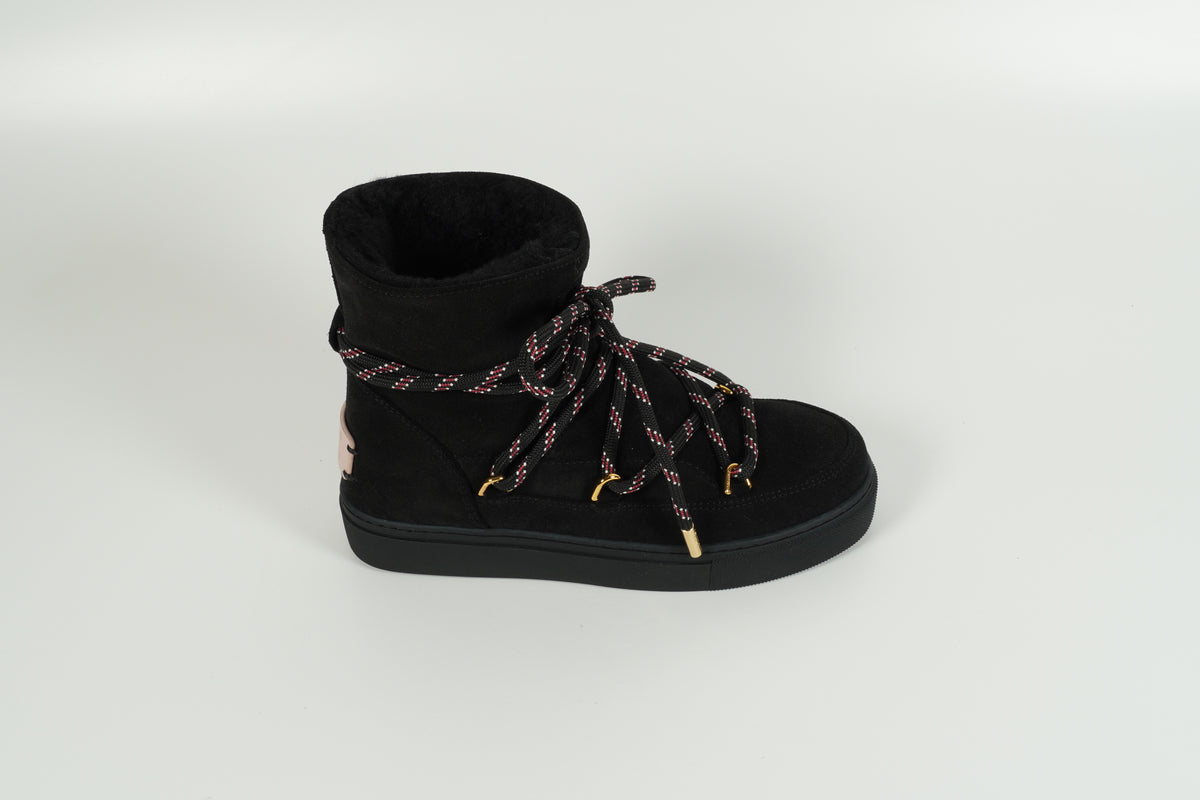 Boot Black
