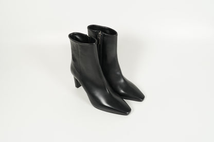 Stiefelette Schwarz