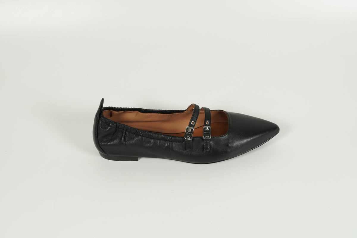Ballerina Black