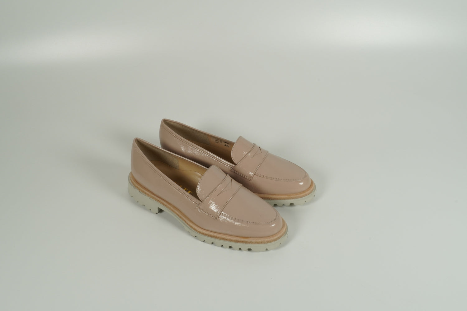 Loafer Beige