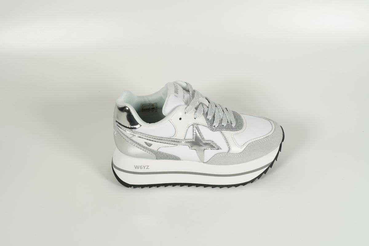 Sneaker White